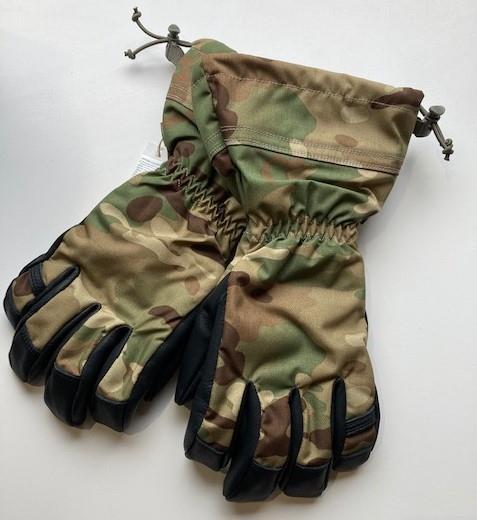 Taiga RF Glove