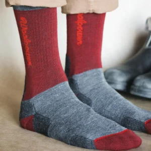 431 c98aa47dbb socks logo motion rust full